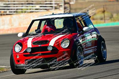 media/Oct-18-2025-Extreme Speed (Sat) [[d6d7e1fef1]]/Group 3 Purple/Session 1 (Turn 4)/